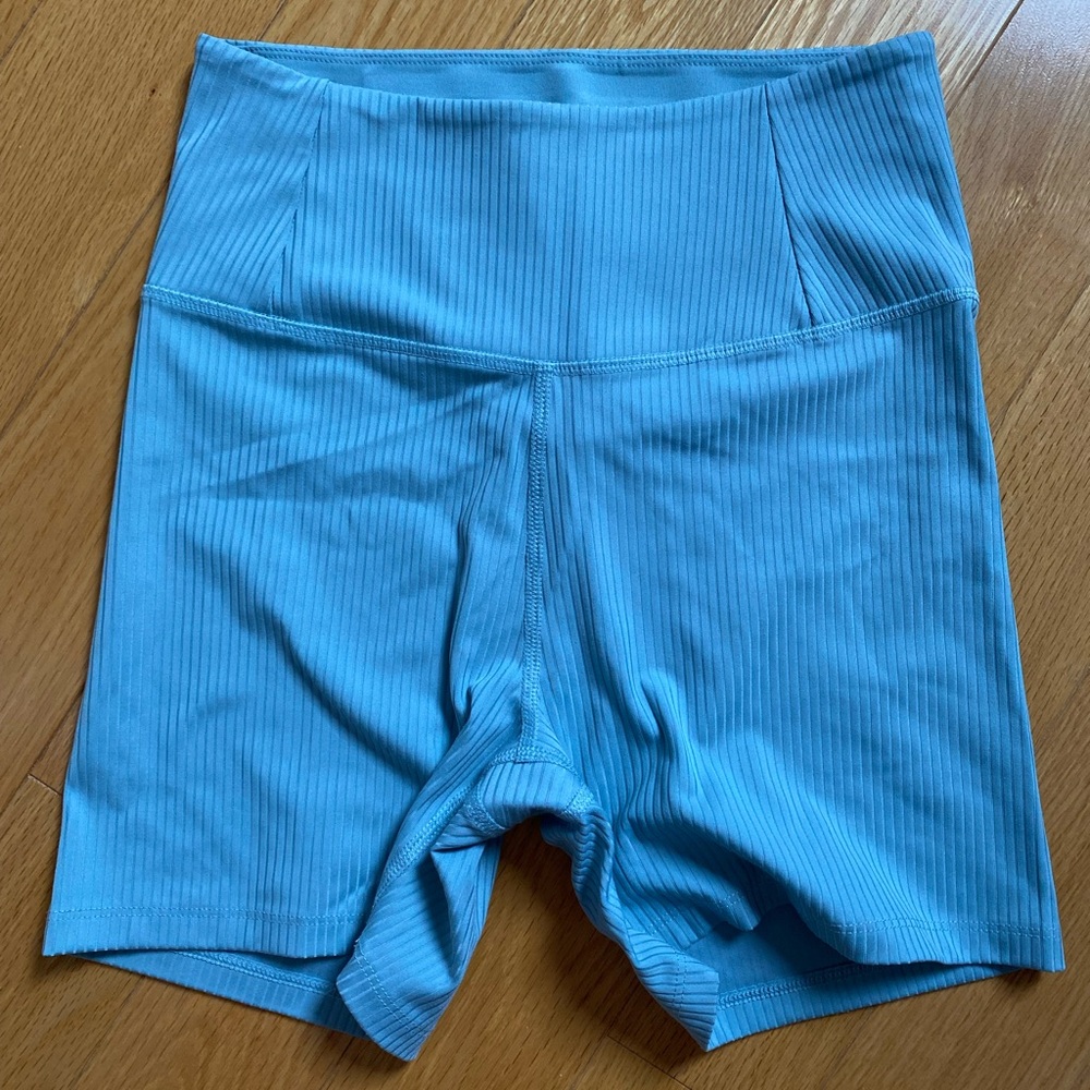 Girlfriend collective compressive rib bike shorts